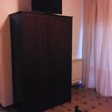 Nocleg ze śniadaniem Tosca 2*